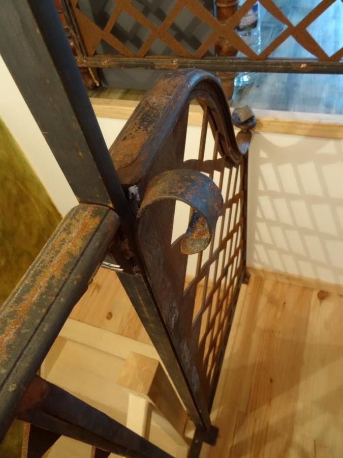L'Escalier Des Reves Bed and Breakfast Saint-Sauveur-en-Puisaye Buitenkant foto